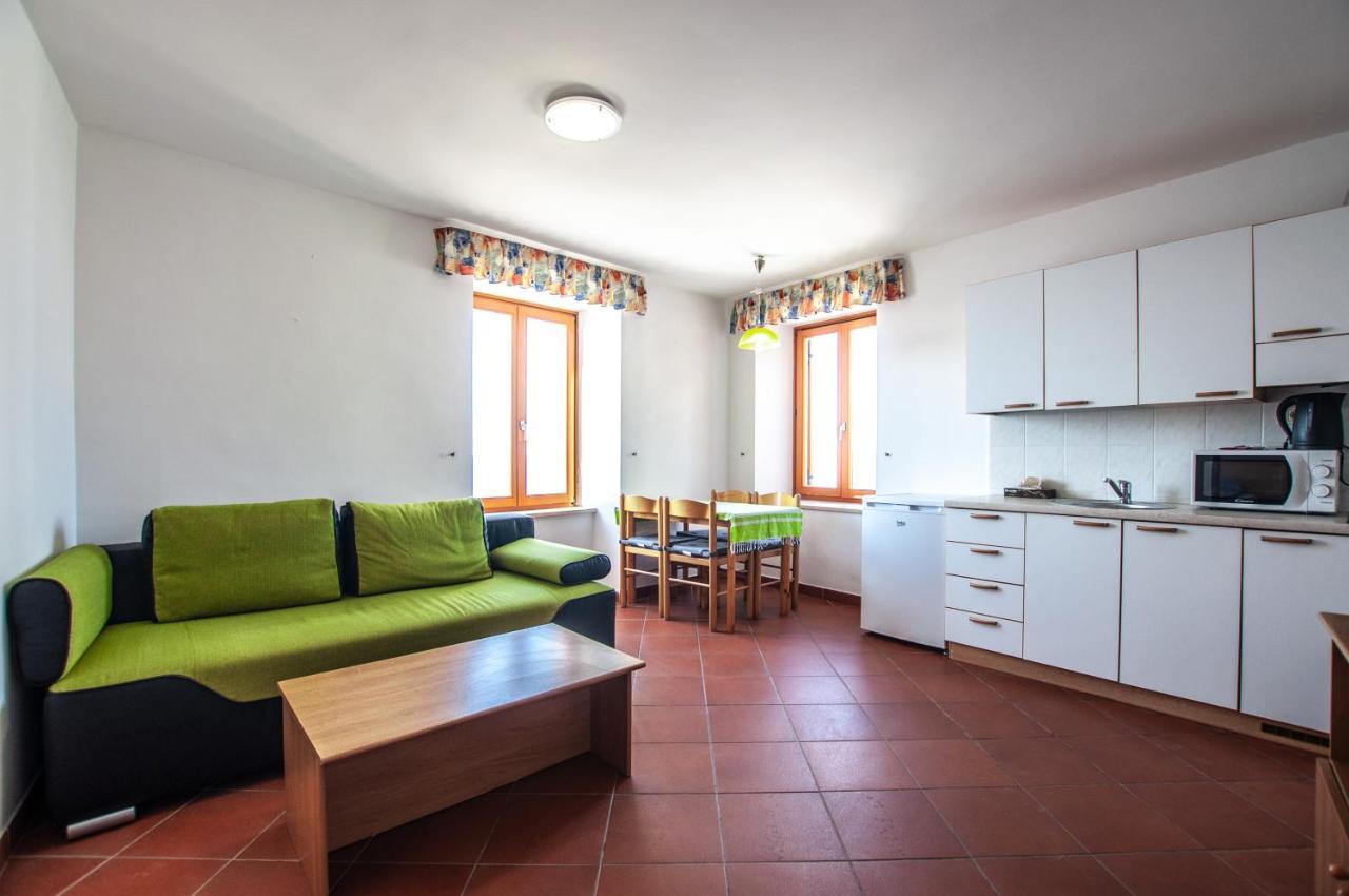 Apartments Punta Piran Bagian luar foto