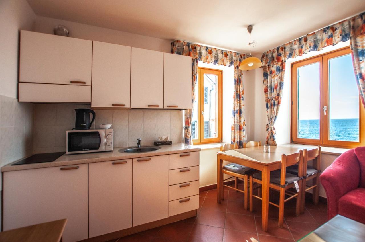Apartments Punta Piran Bagian luar foto