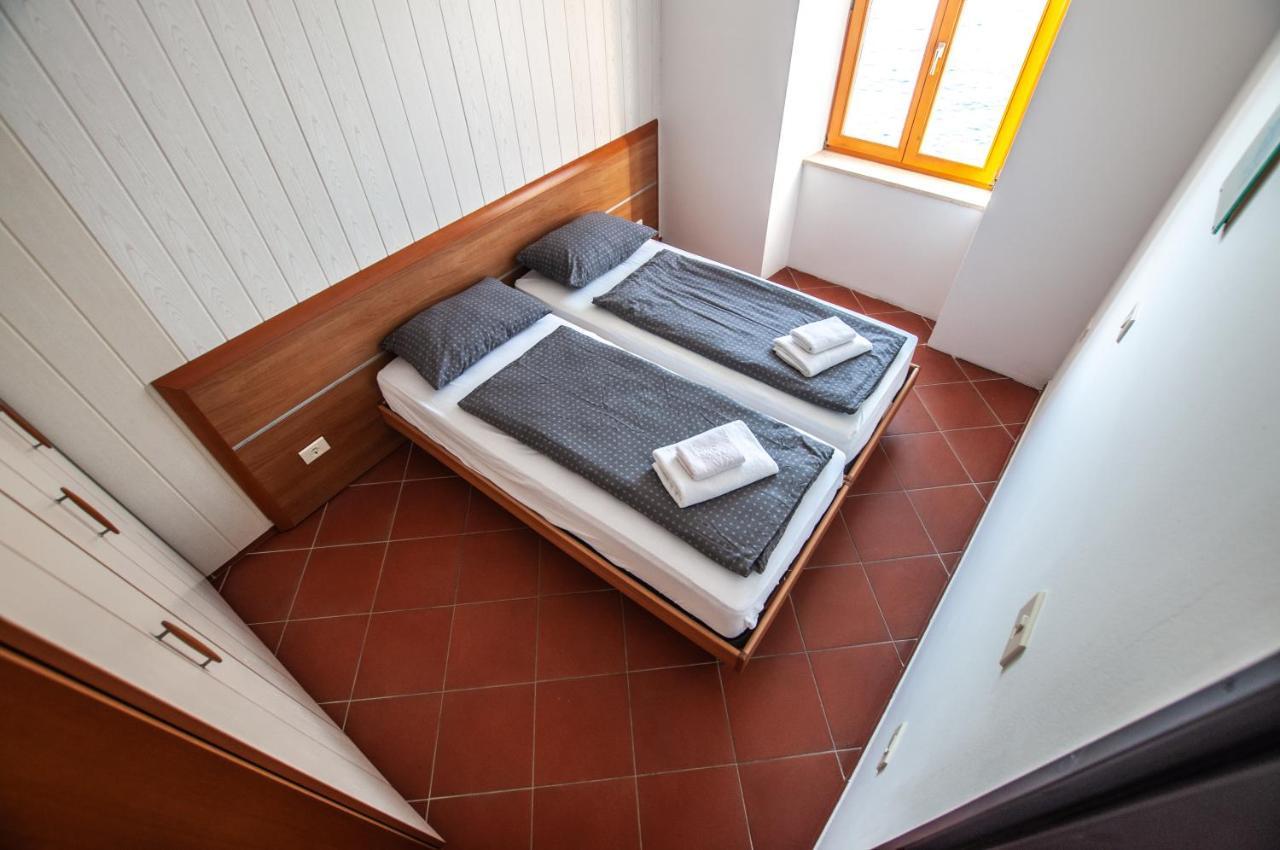 Apartments Punta Piran Bagian luar foto