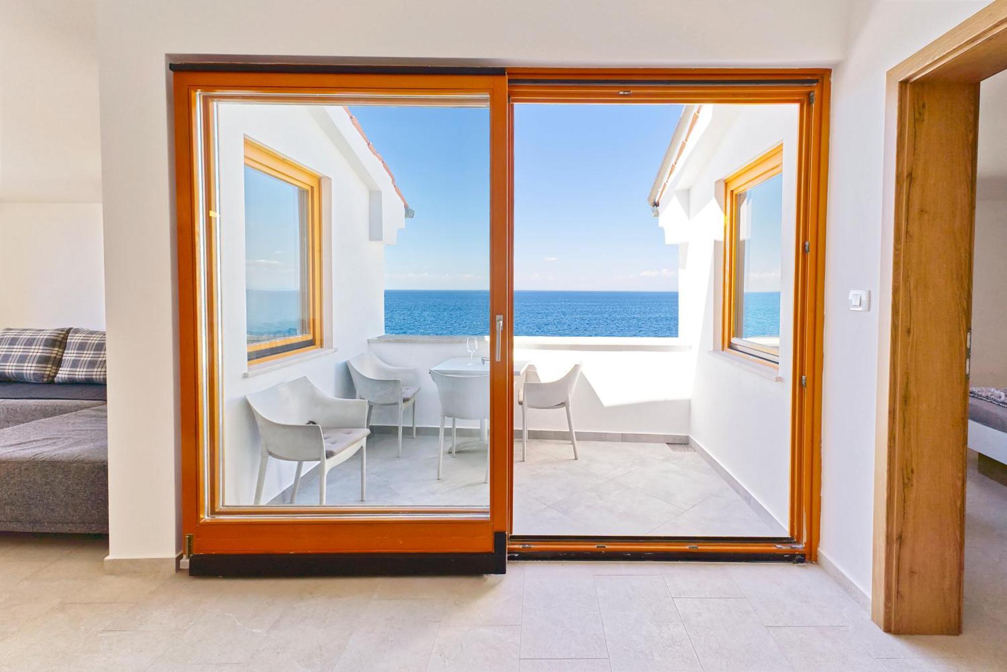Apartments Punta Piran Bagian luar foto