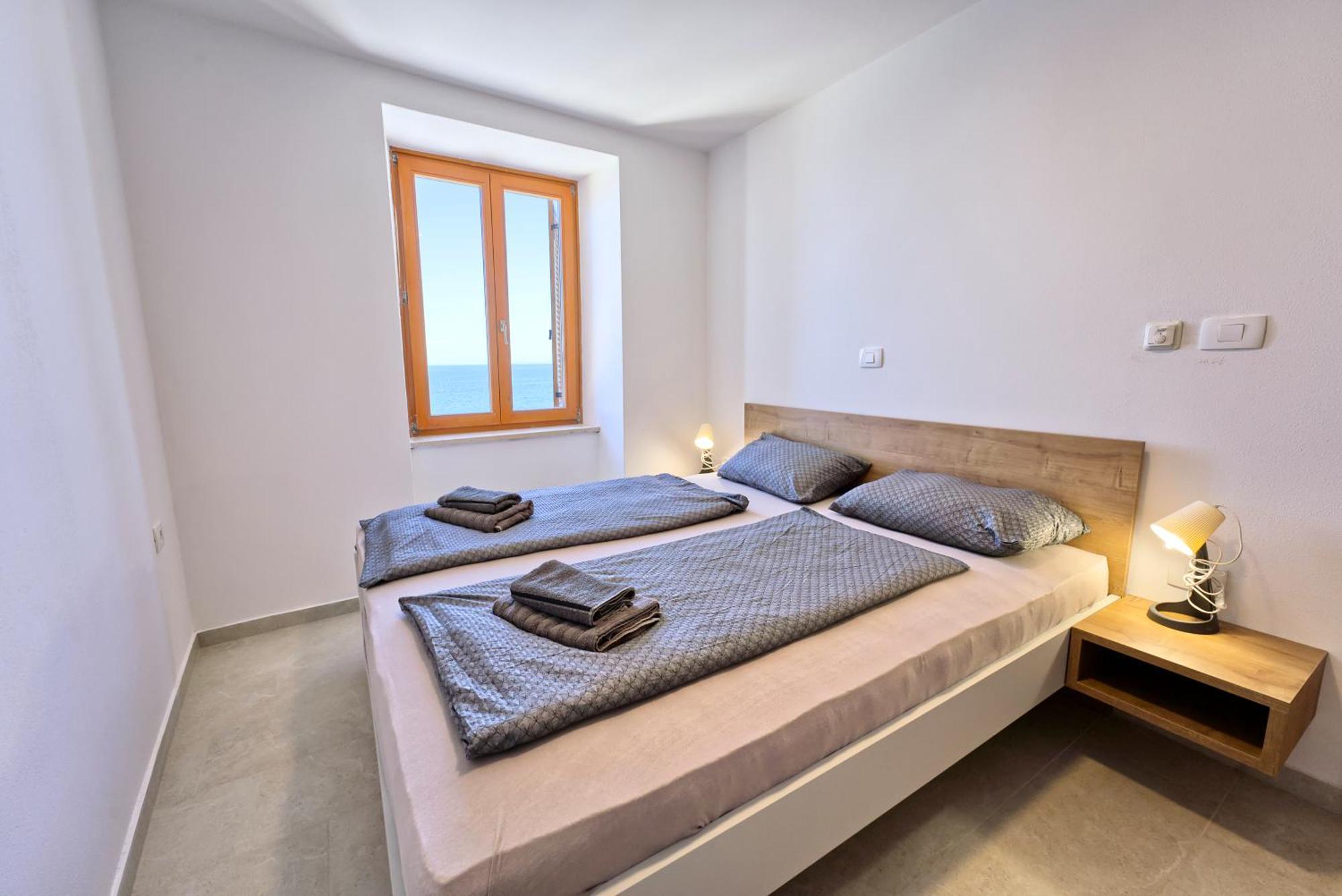 Apartments Punta Piran Bagian luar foto
